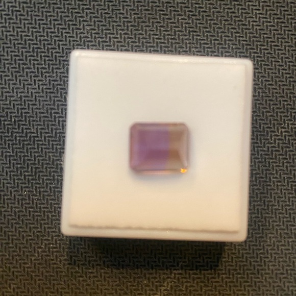 Loose Gem Stone - Picture 5 of 5